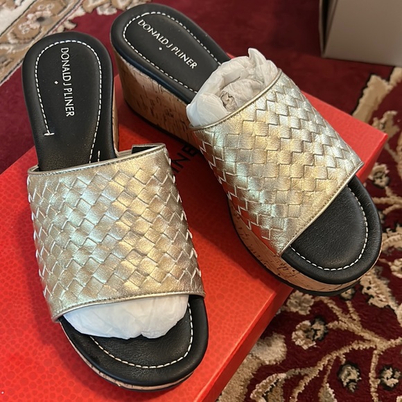 Donald J. Pliner Shoes - Donald J Pliner Shoes